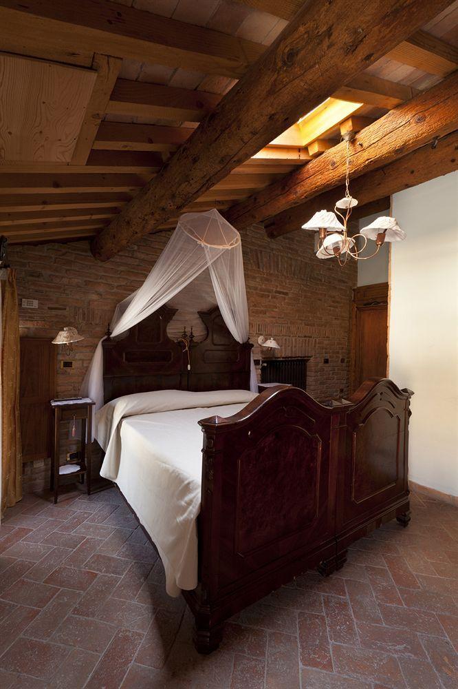 Locanda Corte Arcangeli Ferrara Eksteriør billede