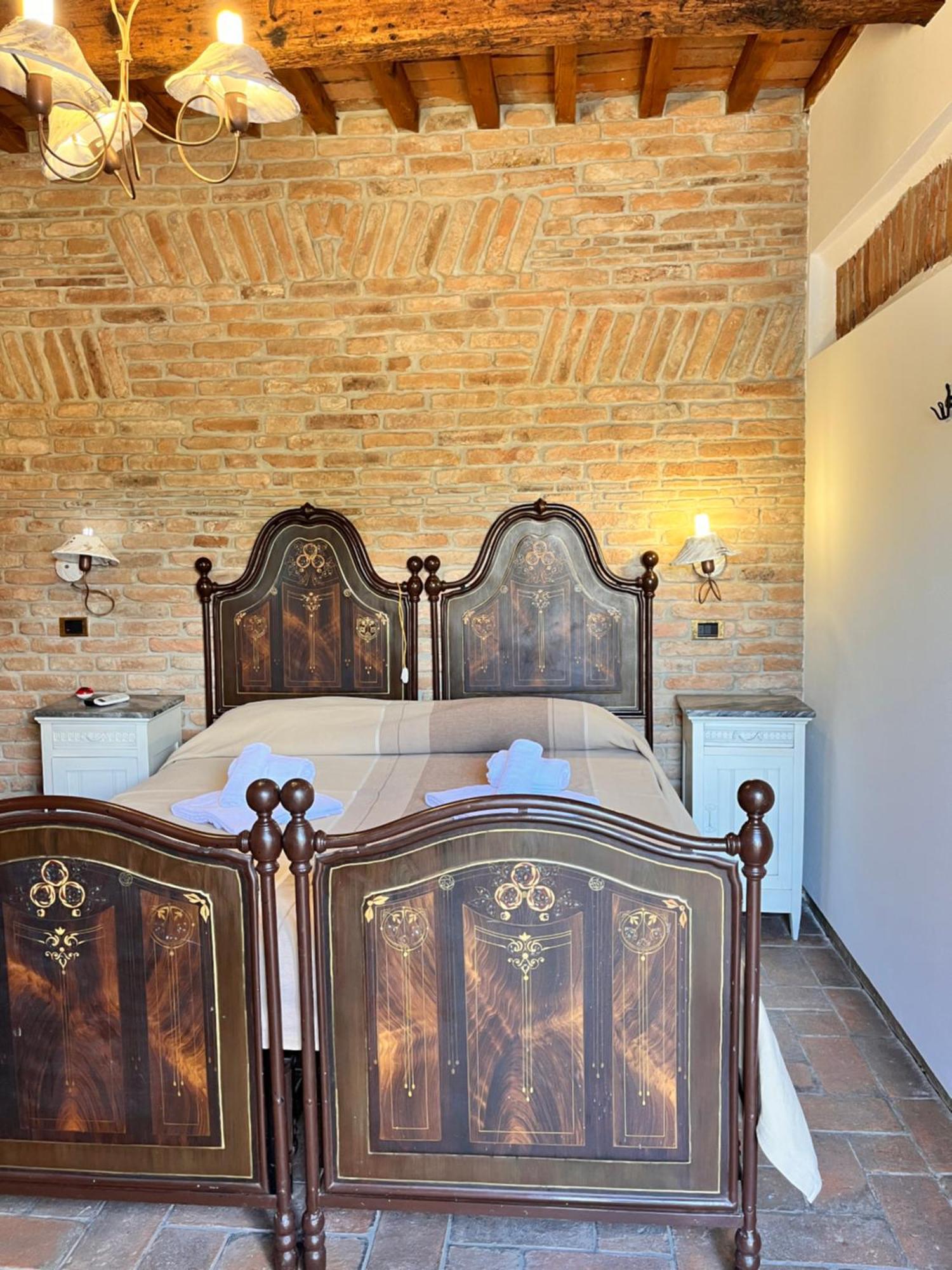 Locanda Corte Arcangeli Ferrara Eksteriør billede