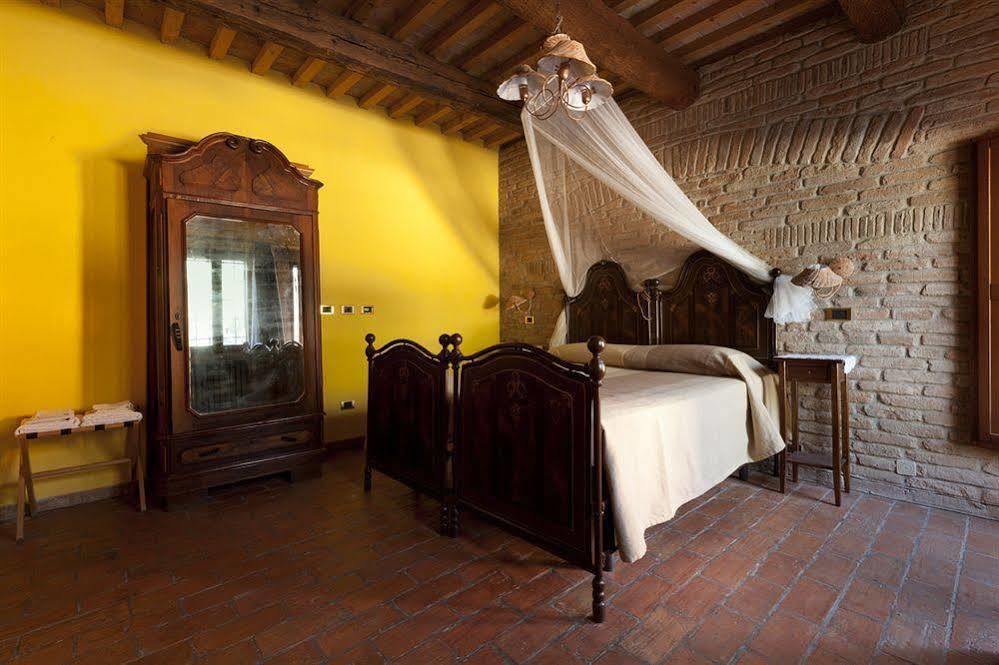 Locanda Corte Arcangeli Ferrara Eksteriør billede